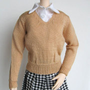 [60AC-FC009E]V Sweater Beige